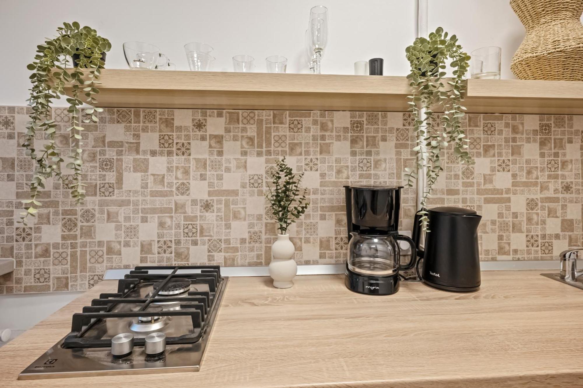 Earthy Escape - Central Apt With Balcony Βουκουρέστι Εξωτερικό φωτογραφία